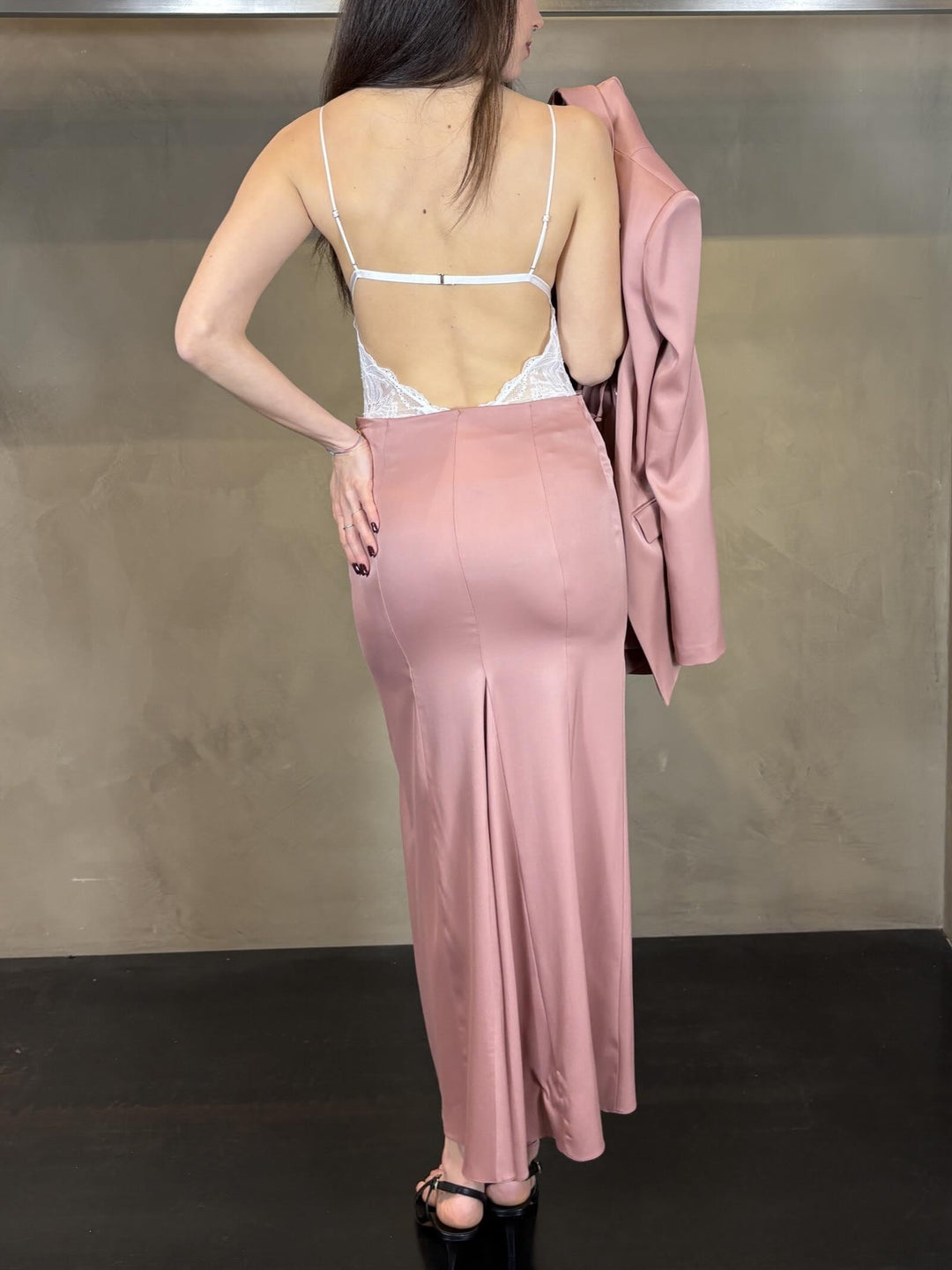 gonna in raso con spacchi rosa antico 2G1075A736B885 PATRIZIA PEPE MAIN
