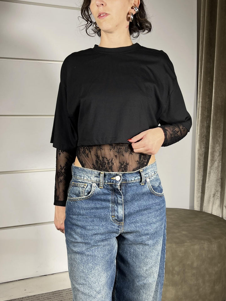 t-shirt con body in pizzo nera UF0157NERO VICOLO