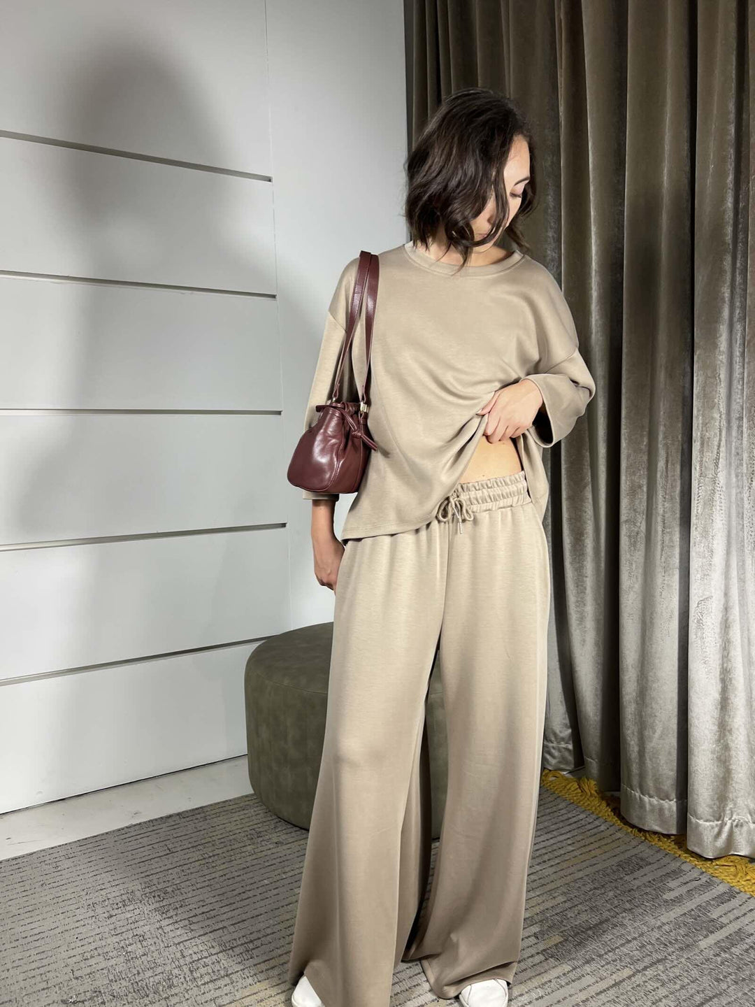 COMPLETO TORTORA FELPA E PANTALONE ALASKATORTORA SUSY MIX
