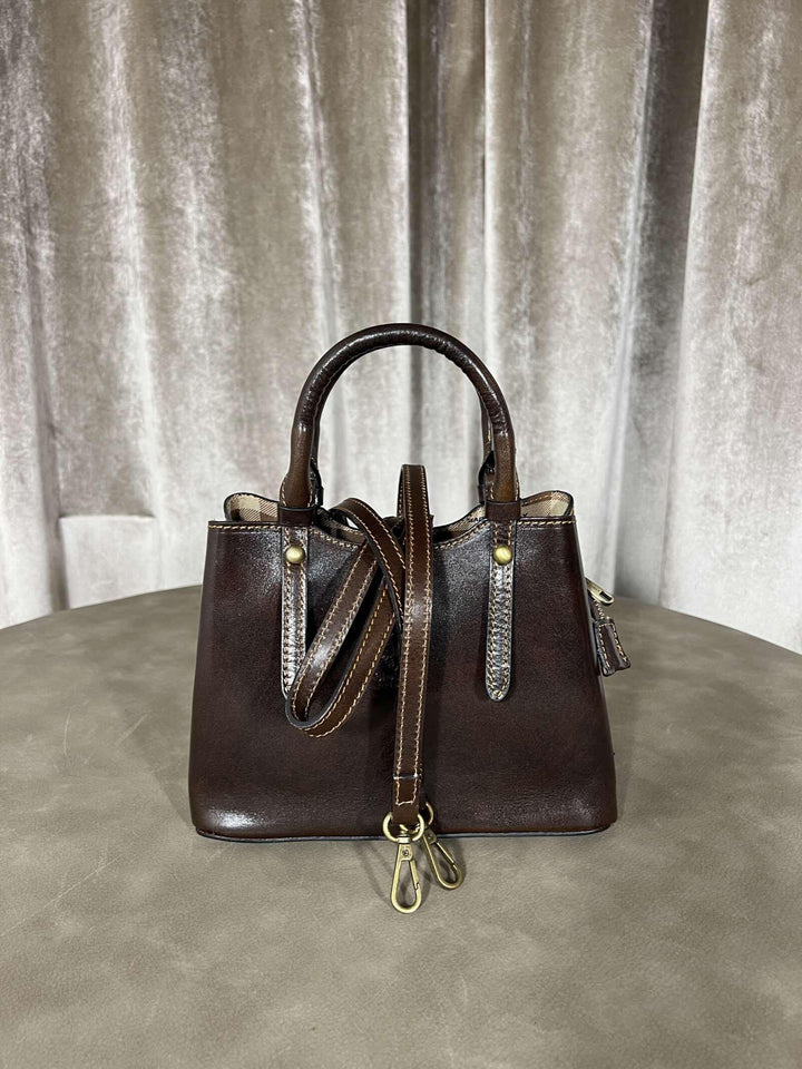 borsa in vera pell con tracolla regolabile e interno check 808235MORO FEMME CAFE SELECTION