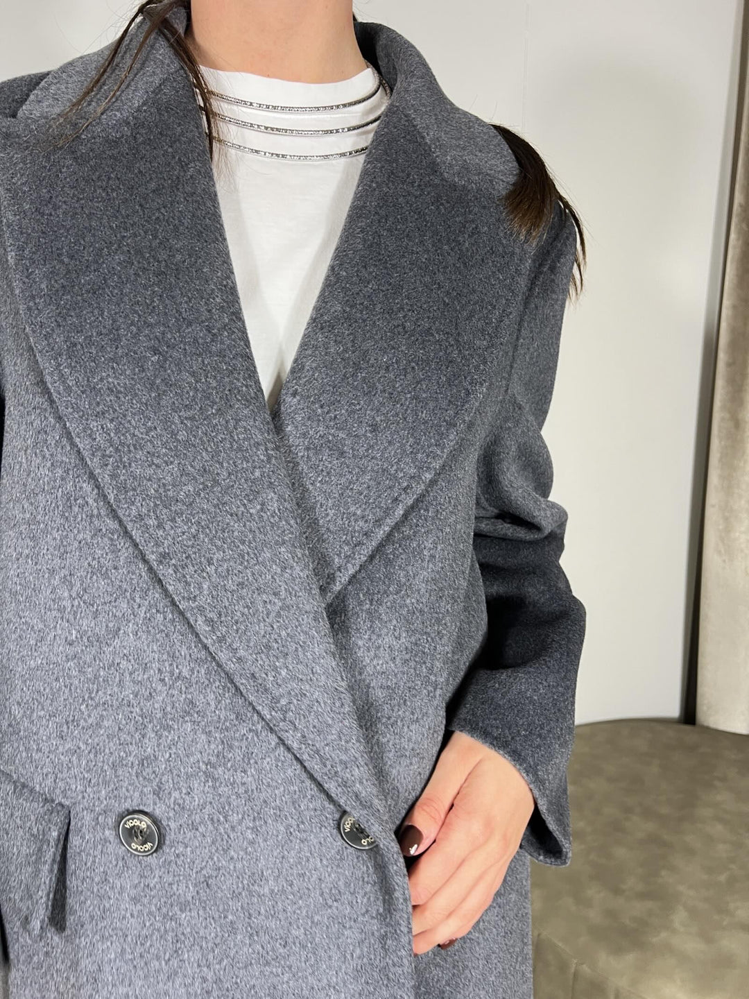 CAPPOTTO GRIGIO CON SPALLINA 50% LANA HAND MADE TF0009GRIGIO VICOLO