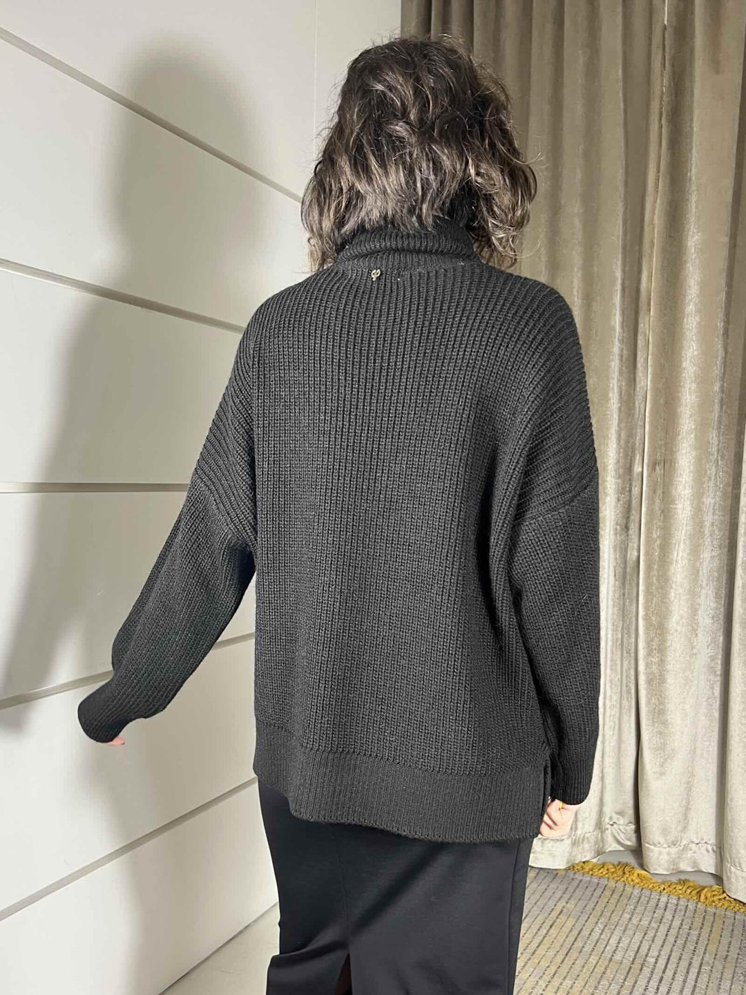 maglione collo alto over nero in misto lana e alpaca S01Y0953NERO PHILIA LOFT