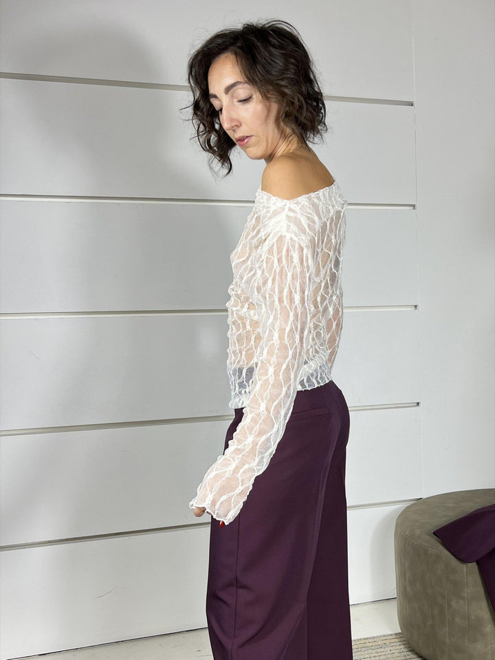 t-shirt in pizzo elasticizzato con scollo a barca burro 252007CREMA SUSY MIX