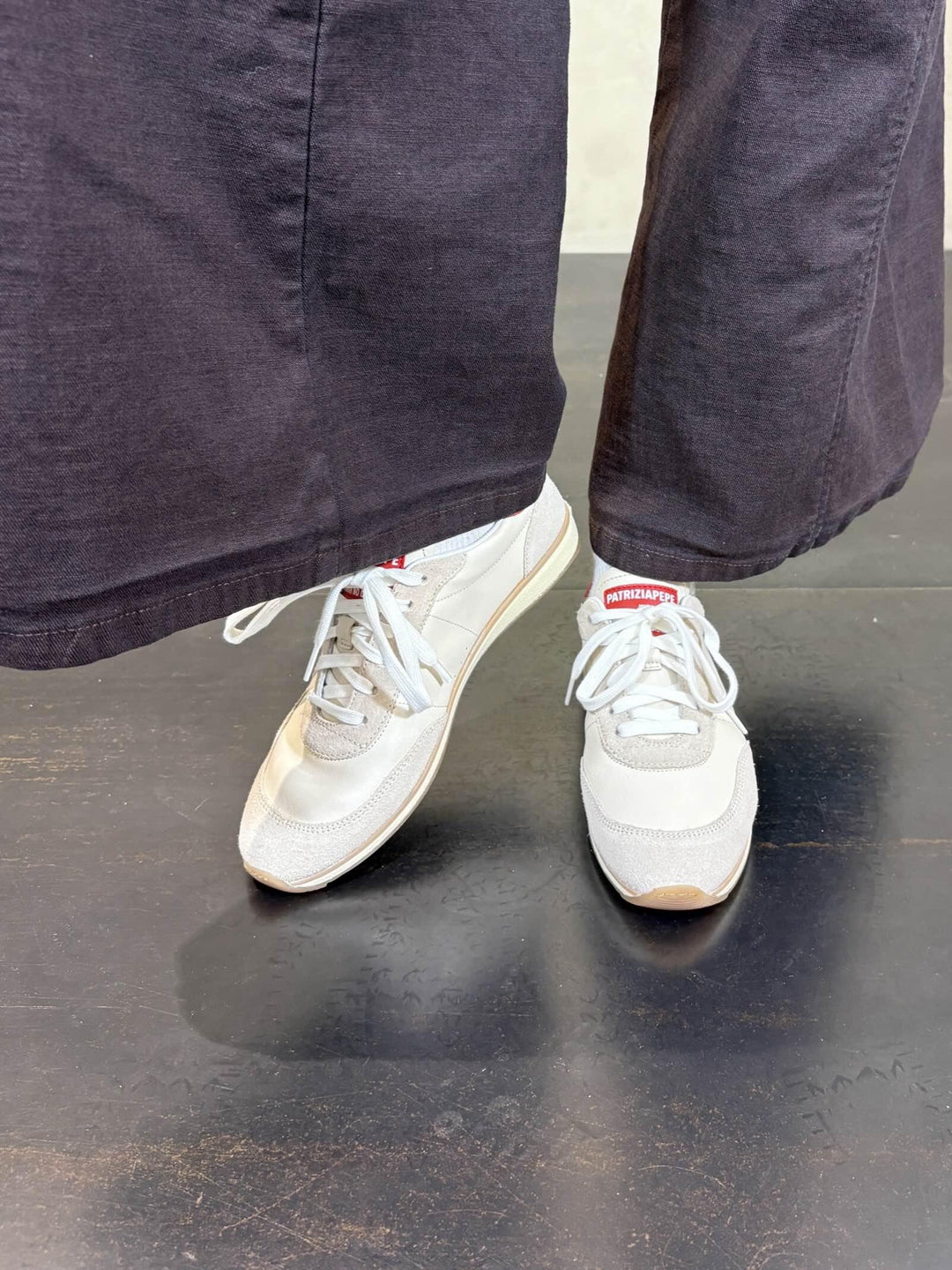sneakers'93 in suede e pelle panna e rosse 2Z0074L150FG67 PATRIZIA PEPE PREVIEW