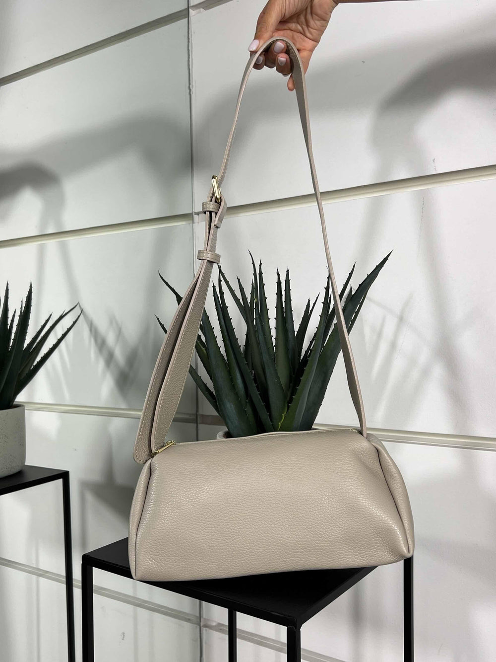 borsa in pelle con tracolla regolabile marmo DO-B0163MARMO FEMME CAFE SELECTION