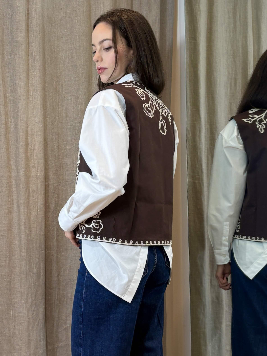 gilet testa di moro con ricami bianchi APOGEO002 PENNY BLACK