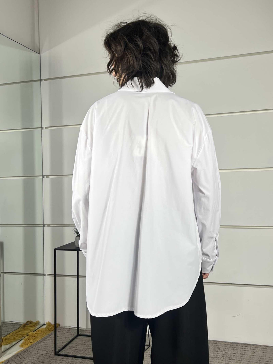 camicia bianca in cotone con tasca con paillettesargento PE260048-UBIANCO TENSIONE IN
