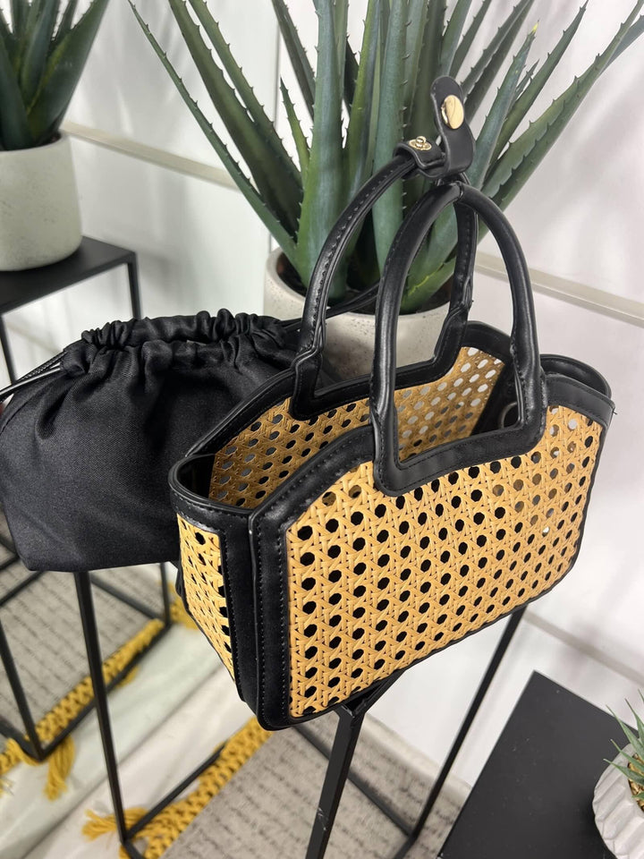 borsa a intreccio con inserti in ecopelle nera e tracolla FF27482BLACK FEMME CAFE SELECTION