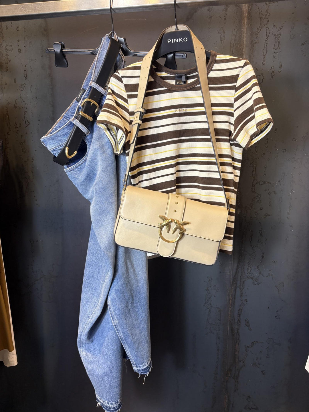 borsa classic slouchy a spalla beige con logo oro LOVE ONE CLASSIC SLOUCHYC50Q PINKO