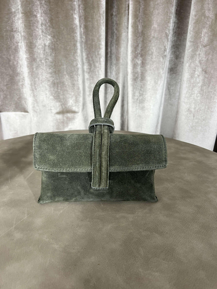 BORSA A NODO IN CAMOSCIO VERDE 200415VERDE FEMME CAFE SELECTION