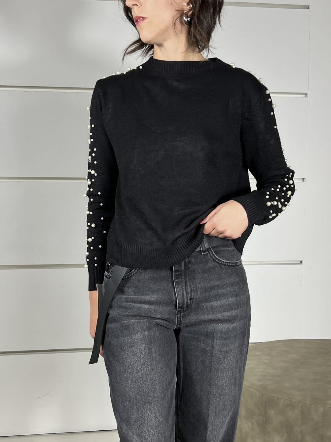 maglia scollo barca con perle maniche MAZ-P109NERO HAVE ONE