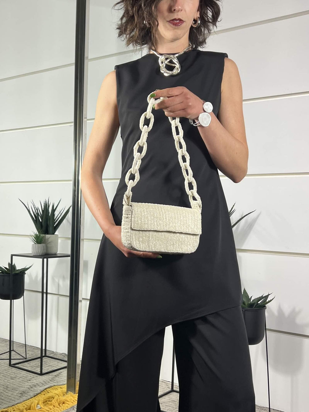 borsa a pochette con perline e tracolla panna BO1400PANNA SUSY MIX