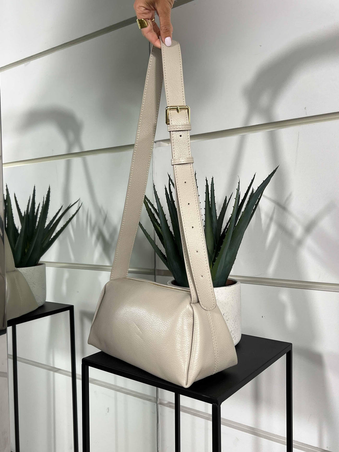 borsa in pelle con tracolla regolabile marmo DO-B0163MARMO FEMME CAFE SELECTION