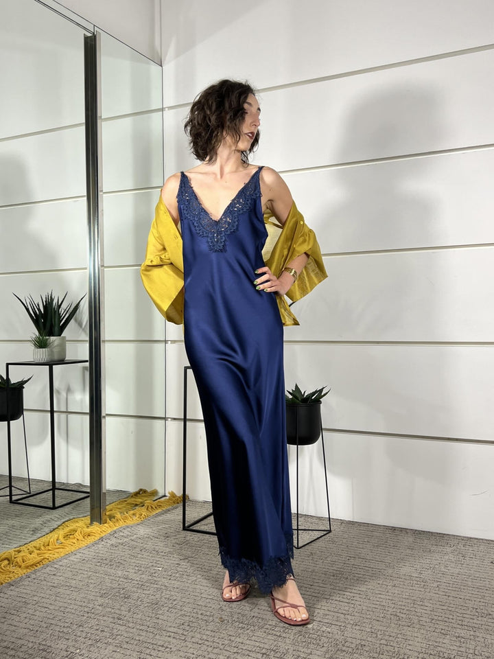 abito lungo saton con inserto in pizzo blu 38960BLU TENSIONE IN