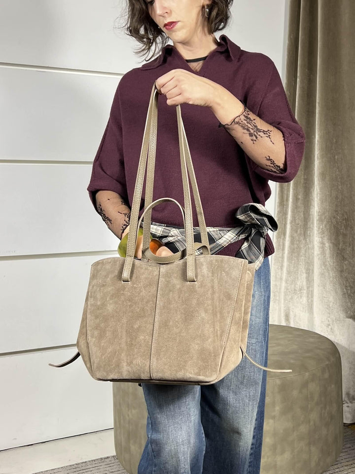 BORSA TAUPE IN CAMOSCIO 2 FORME 595640 TAUPE FEMME CAFE SELECTION