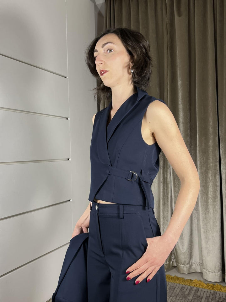 gilet corto con cinturina a lato blu TAB0140BLU VICOLO