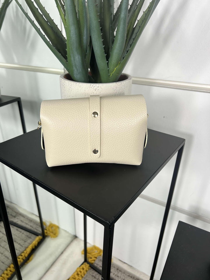 borsa in vera pelle beige con tracolla a catena 5363BEIGE FEMME CAFE SELECTION