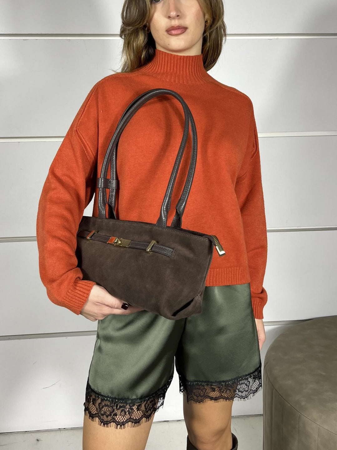 borsa modello baguette scamosciata moro BACILSUMORO SUSY MIX