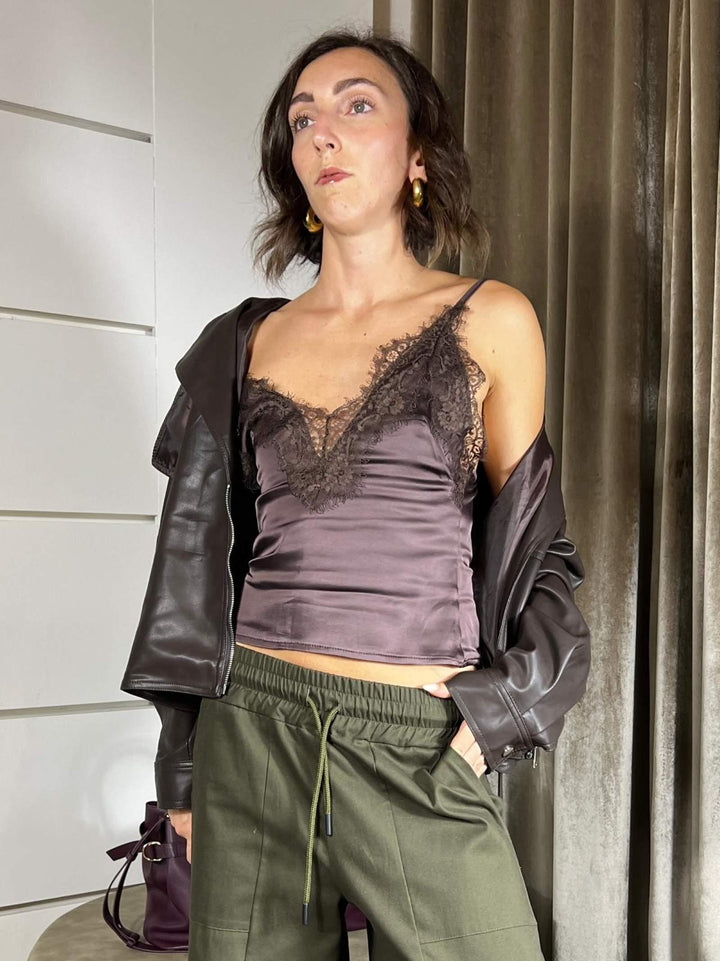 TOP SATIN IN PIZZO MORO IN VISCOSA ELASTICIZZATA TF0790MORO VICOLO