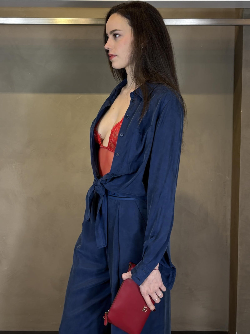 camicia morbida blu laguna con nodo sul davanti 8C0869A704CA97 PATRIZIA PEPE PREVIEW