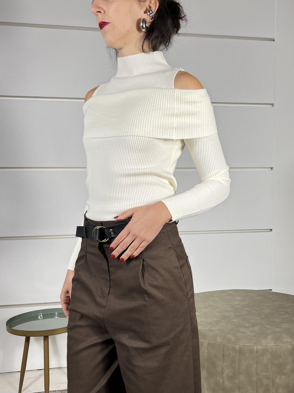 maglia a costine shiffer con cut out panna 8175PANNA SUSY MIX
