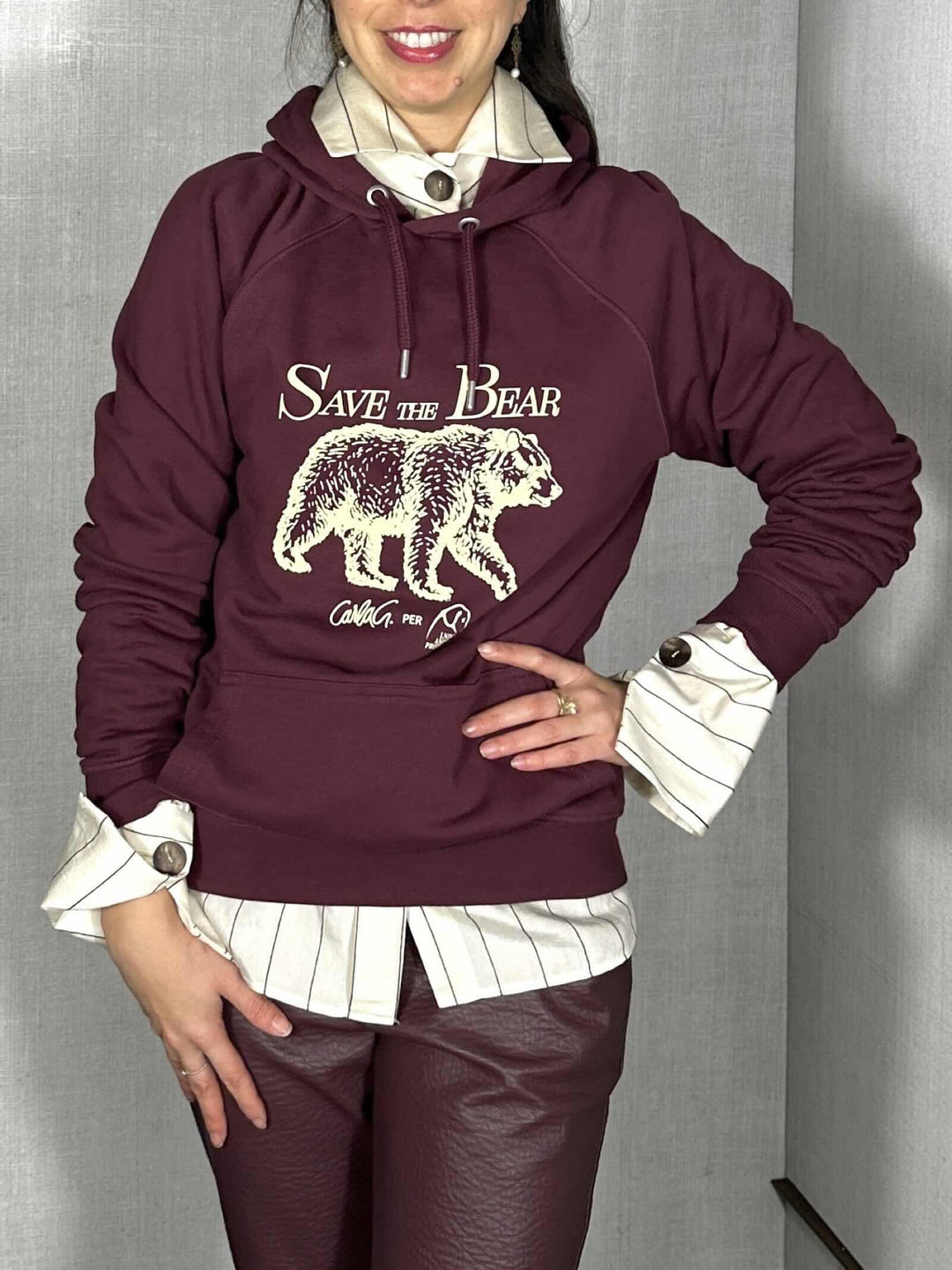 felpa bordeaux Save the Bear con cappuccio KIVE7039 CARLA G
