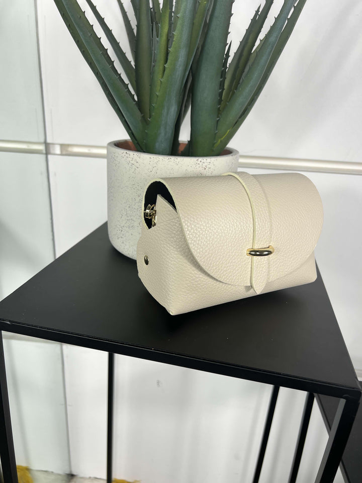 borsa in vera pelle beige con tracolla a catena 5363BEIGE FEMME CAFE SELECTION