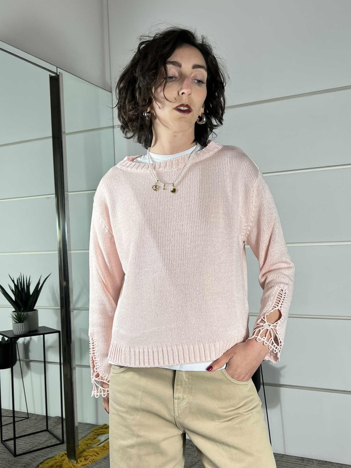 maglia paricollo con dettaglio lavorazione nella manica rosa D90167ROSA TENSIONE IN