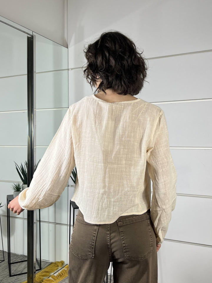 camica con fiocchi burro 30505AWHITE FEMME SELECTION