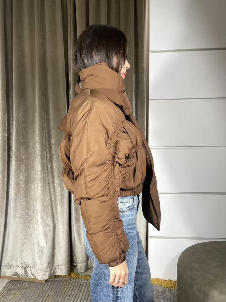 IMBOTTITO CROPPED CON SCIARPA INTEGRATA 8O0180A609B834 PATRIZIA PEPE PREVIEW