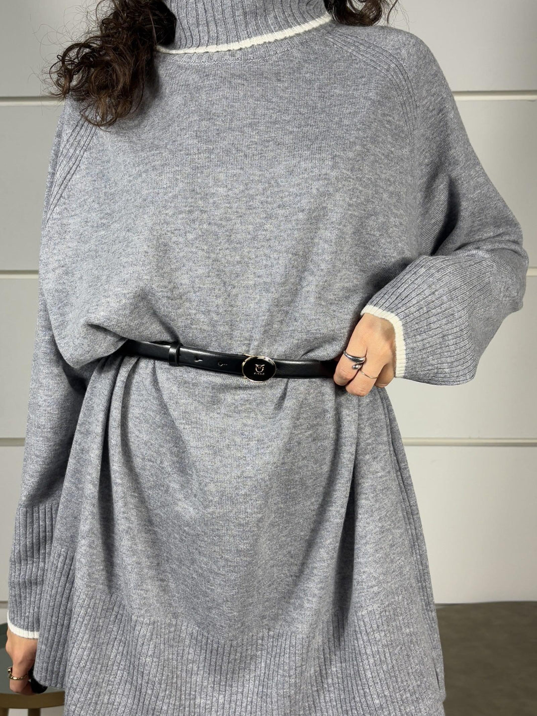 CINTURA IN PELLE CON LOGO NERO ROUND ENAMEL H2Z99L PINKO