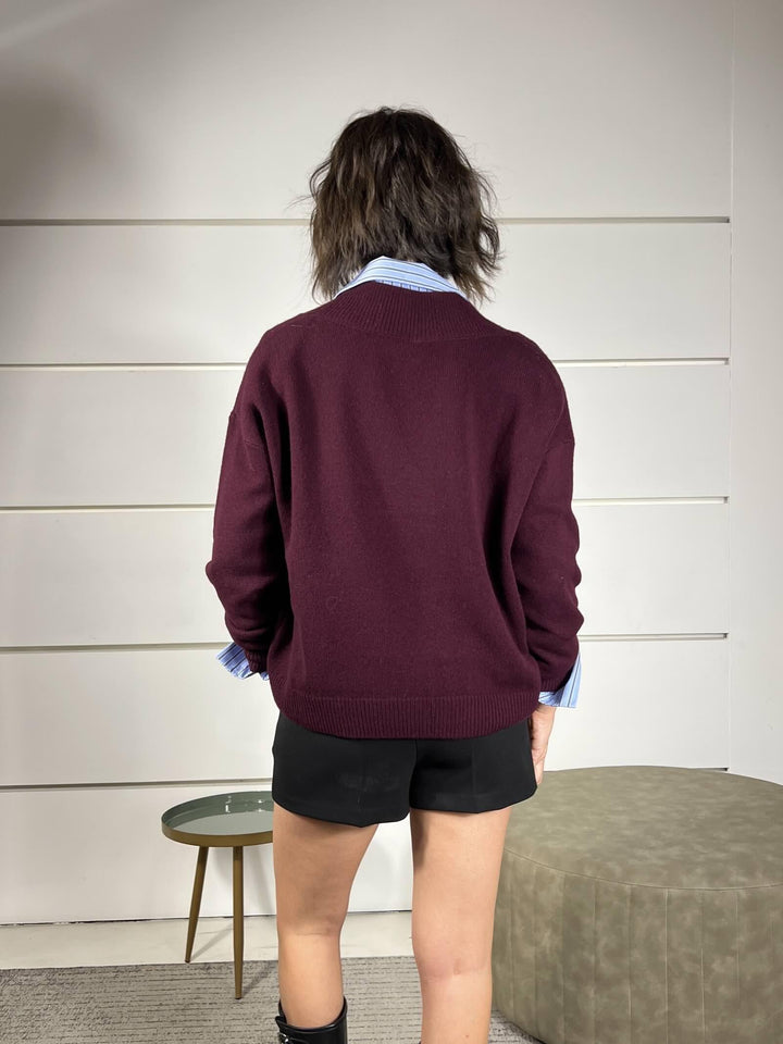 maglione scollo a v, over con coste nel collo e nel fondo 100%lana WL785AI25VINO TENSIONE IN