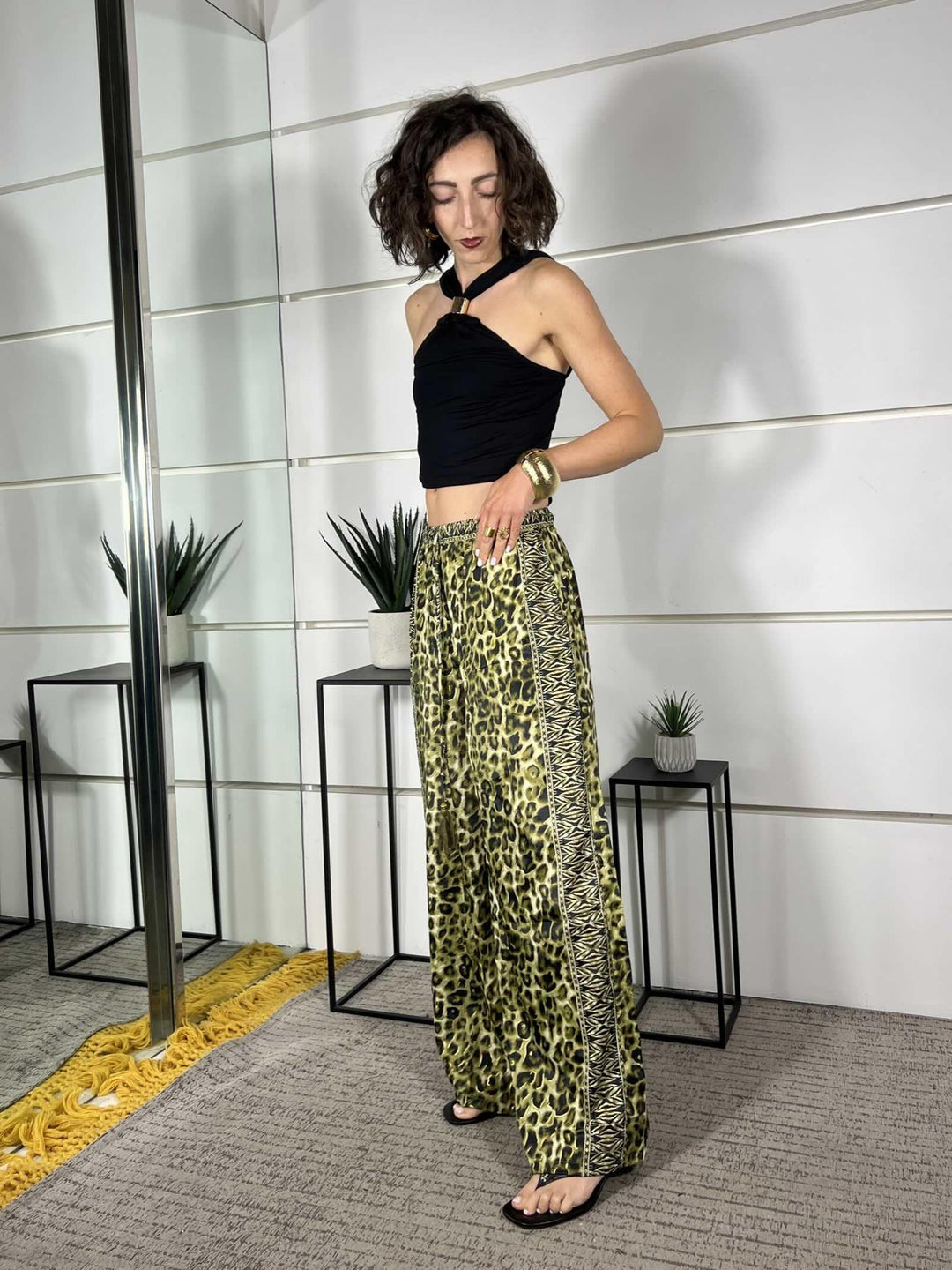 pantalone a palazzo fantasia maculata verde e nera in misto seta A002MACULATO VERDE SPICY CAFE