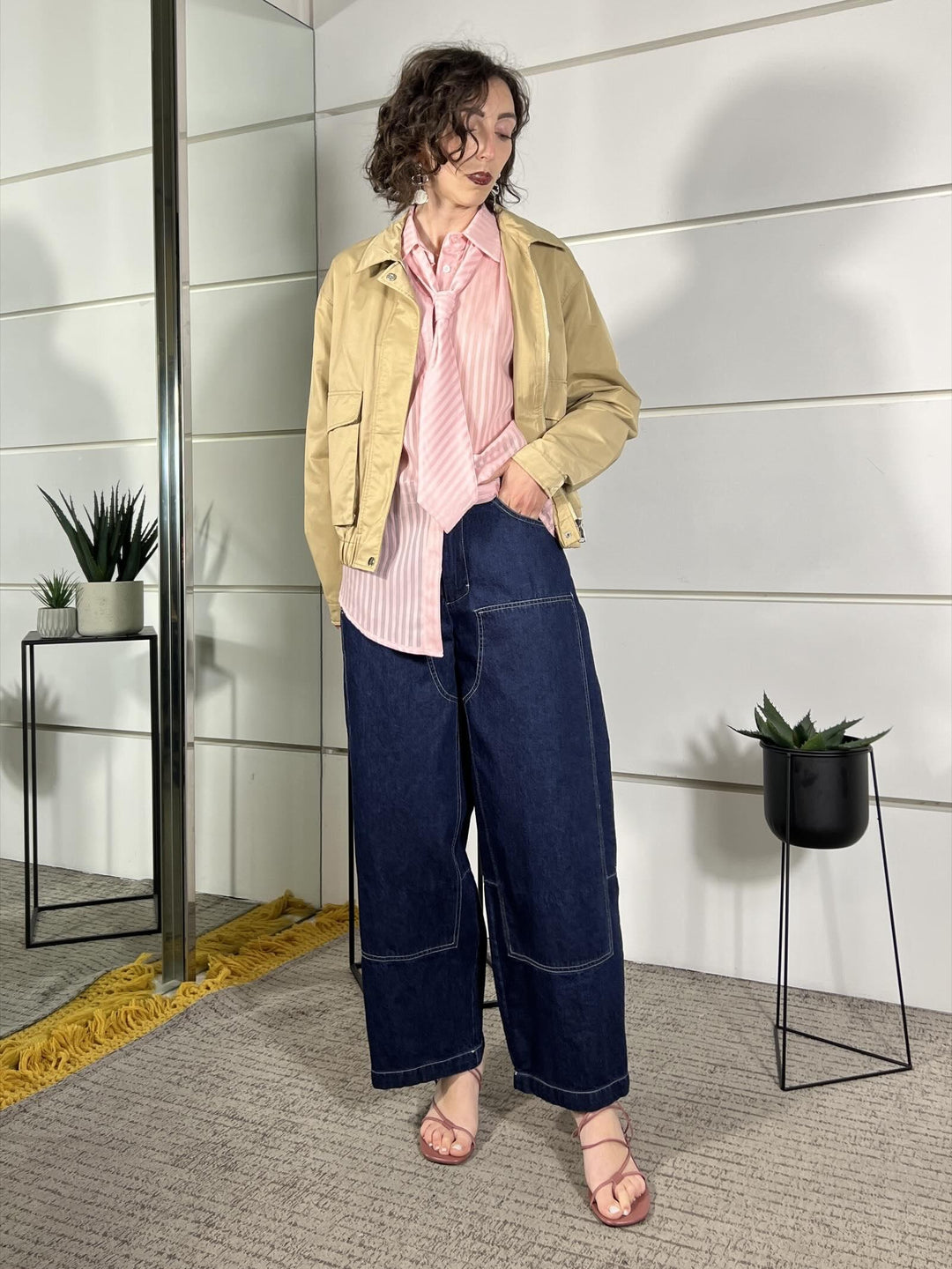 jeans work con impunture a contrasto denim scuro 60410PBLU SUSY MIX