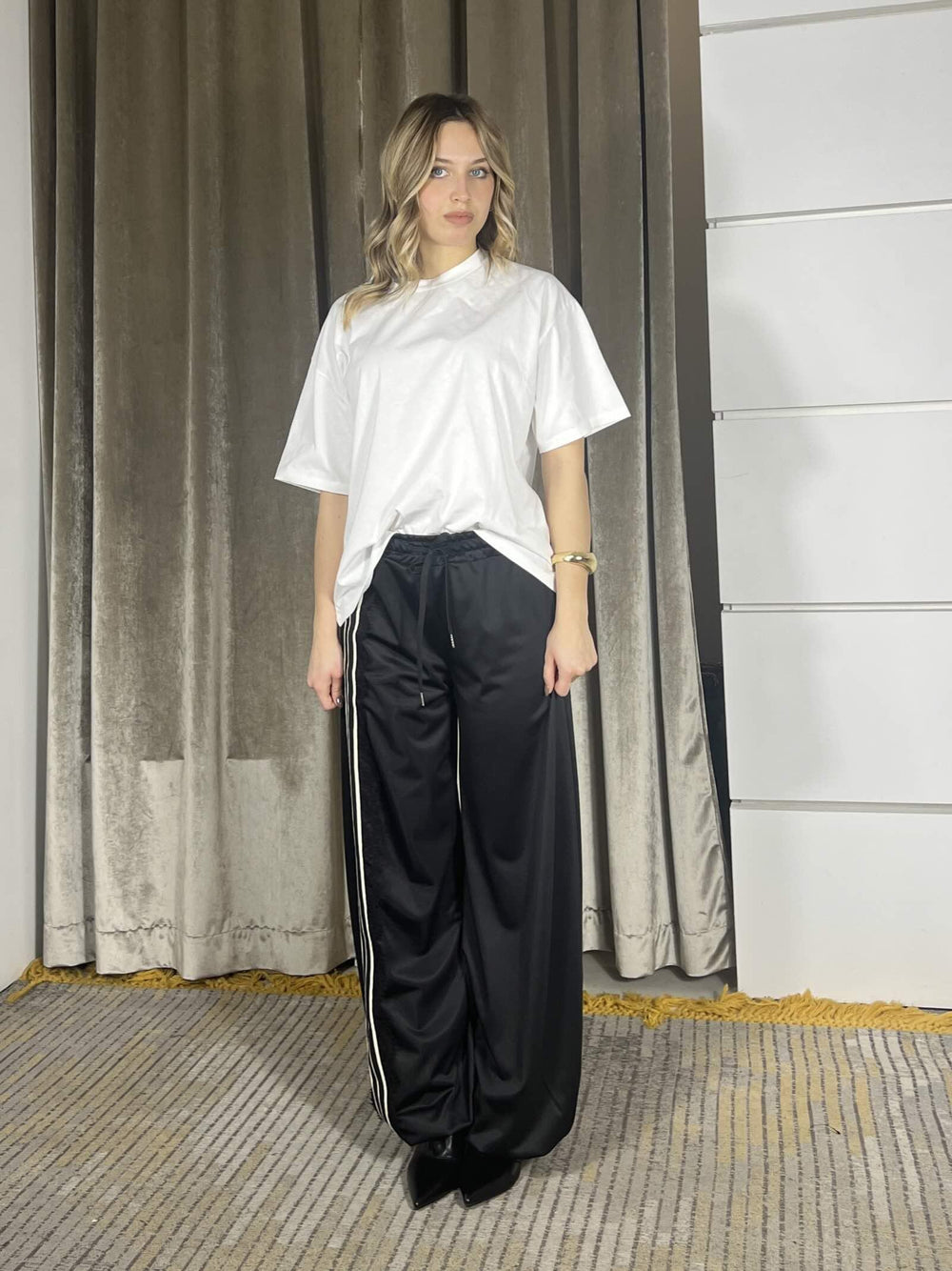 pantalone balloon con bande a lato e pizzo nero S3393NERO SUSY MIX