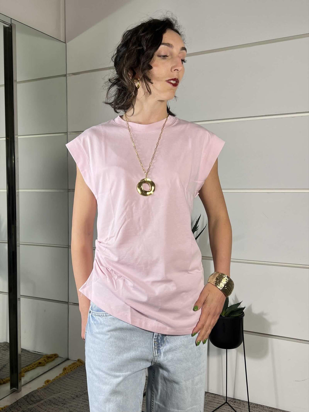 t-shirt smanicata con arricciatura a latorosa 12111ROSA SUSY MIX