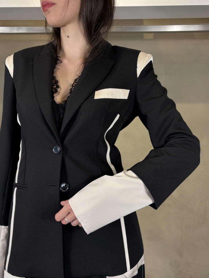 giacca slim nera con inserti in raso avorio 8S0571A498FG53 PATRIZIA PEPE PREVIEW