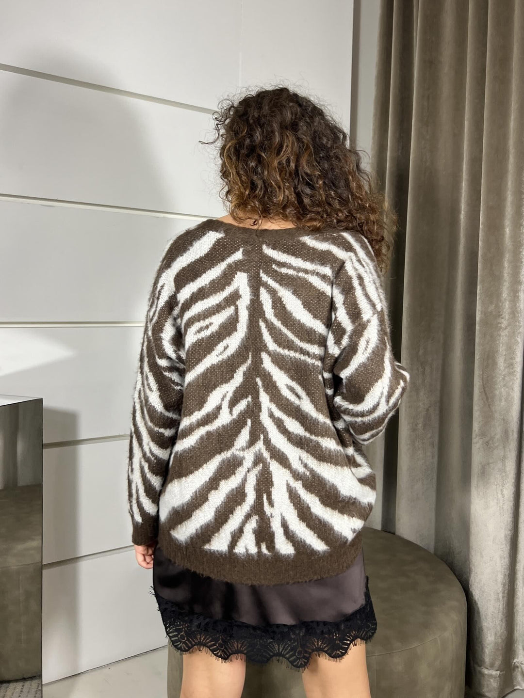 CARDIGAN ZEBRATO MORO IN MISTO LANA JIT-P025MORO HAVE ONE