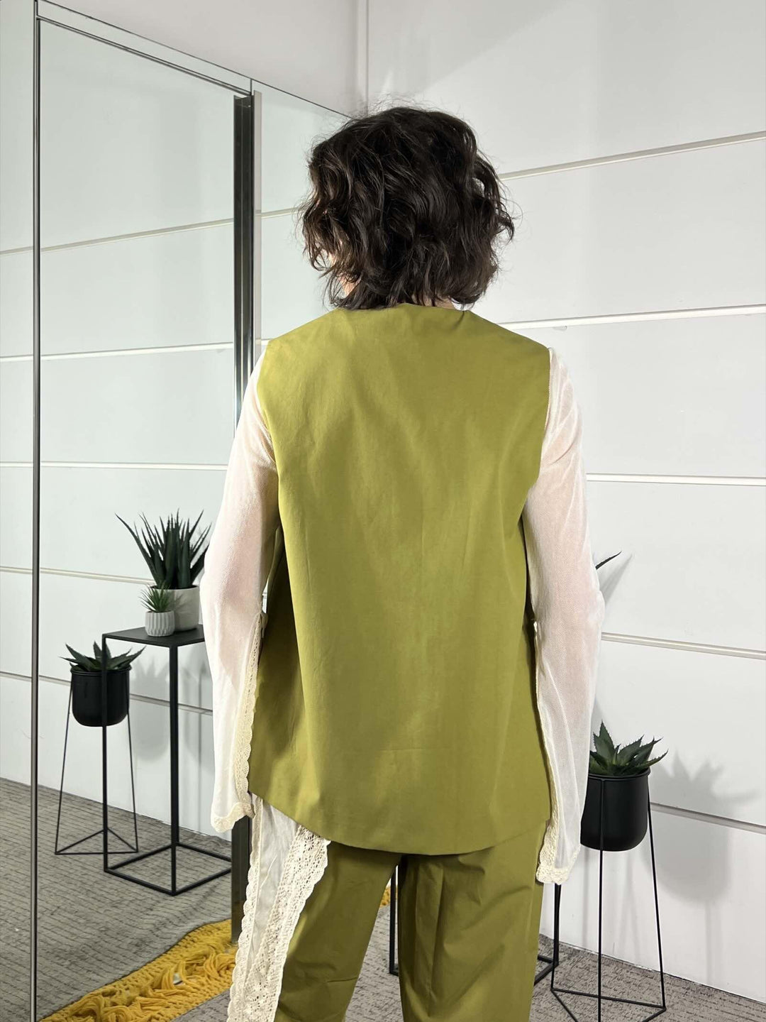 gilet con spacco davanti in cotone olio TAB2054OLIO 25 VICOLO