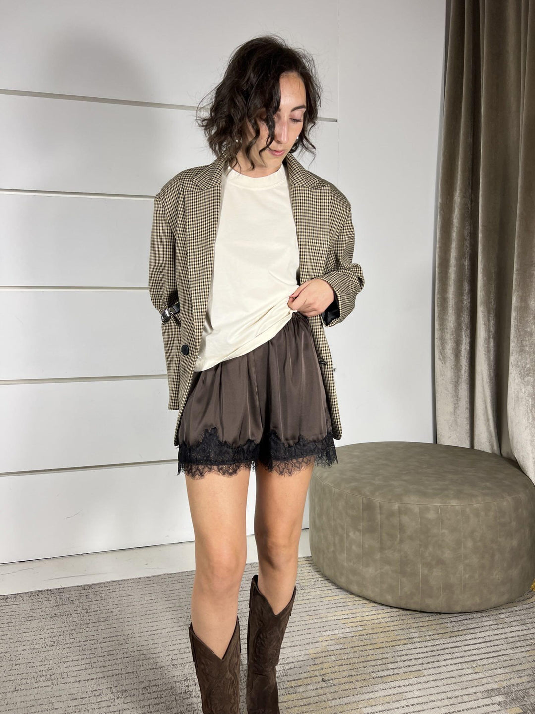 short moro  in pizzo satin con elastico TF1030MORO VICOLO