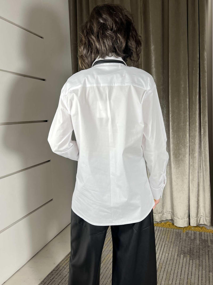 camicia bianca con cravatta in ecopelle nera 26C1335BIANCO TENSIONE IN