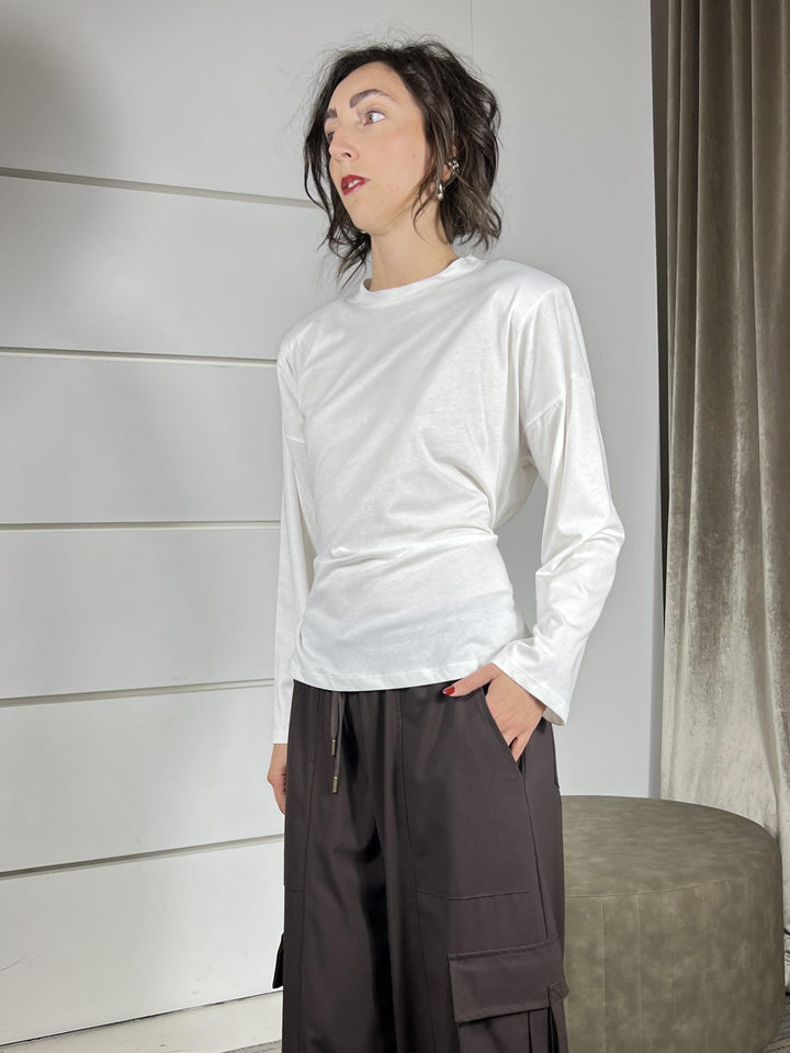 t-shirt bianca manica lunga con laccetto dietro e spallina UF0168BIANCO VICOLO
