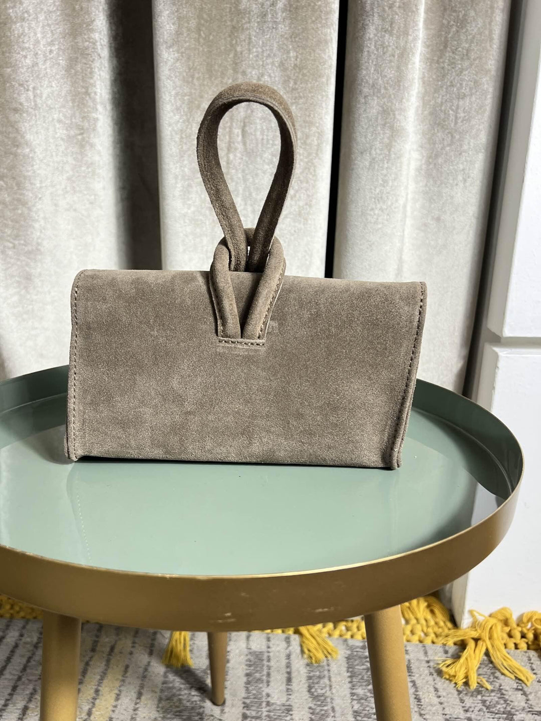 BORSA A NODO IN CAMOSCIO TORTORA SCURO 200415TORTORA SCURO FEMME CAFE SELECTION