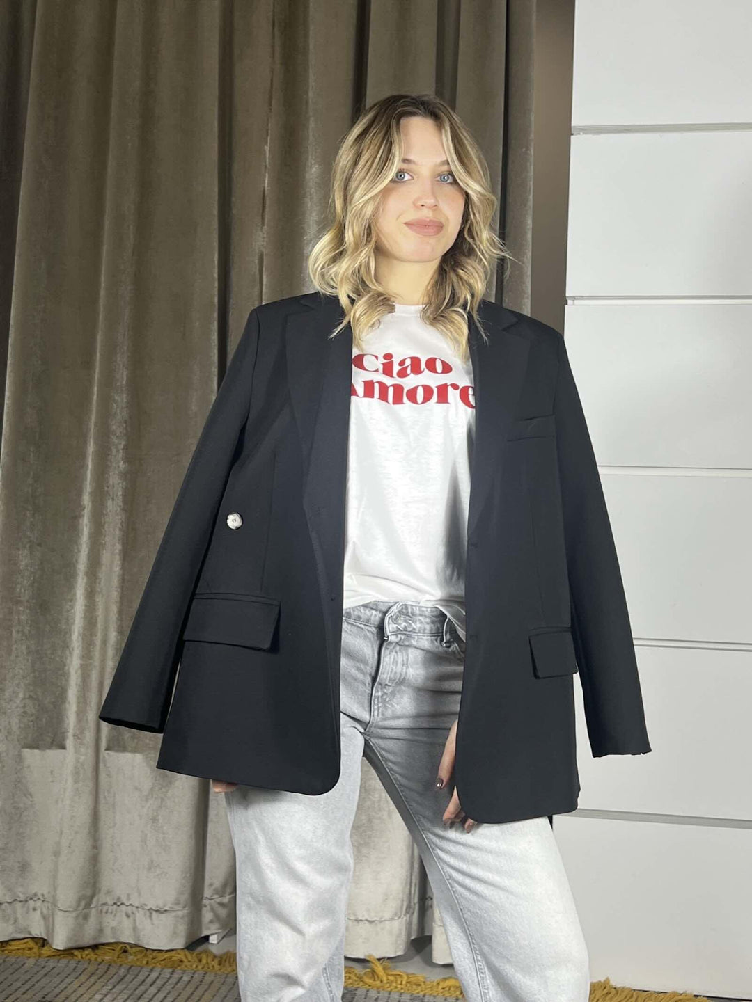 t-shirt bianca con stampa rossa ciao amore  TSH09BIANCO SUSY MIX