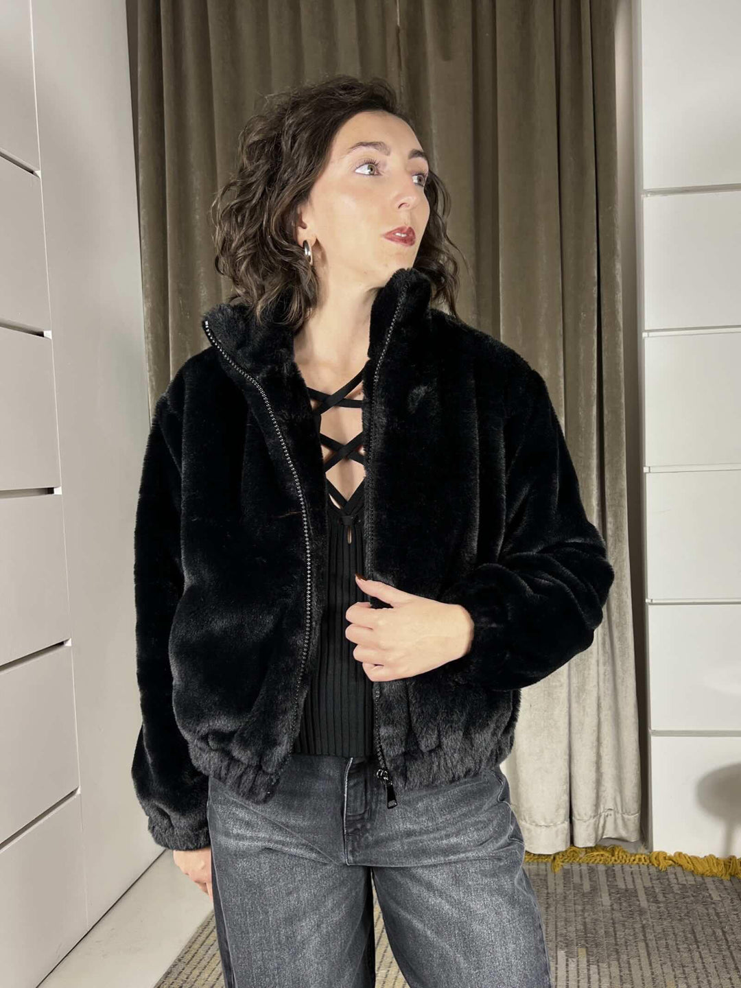 bomber a ecopelliccia nero KDY-P122NERO HAVE ONE