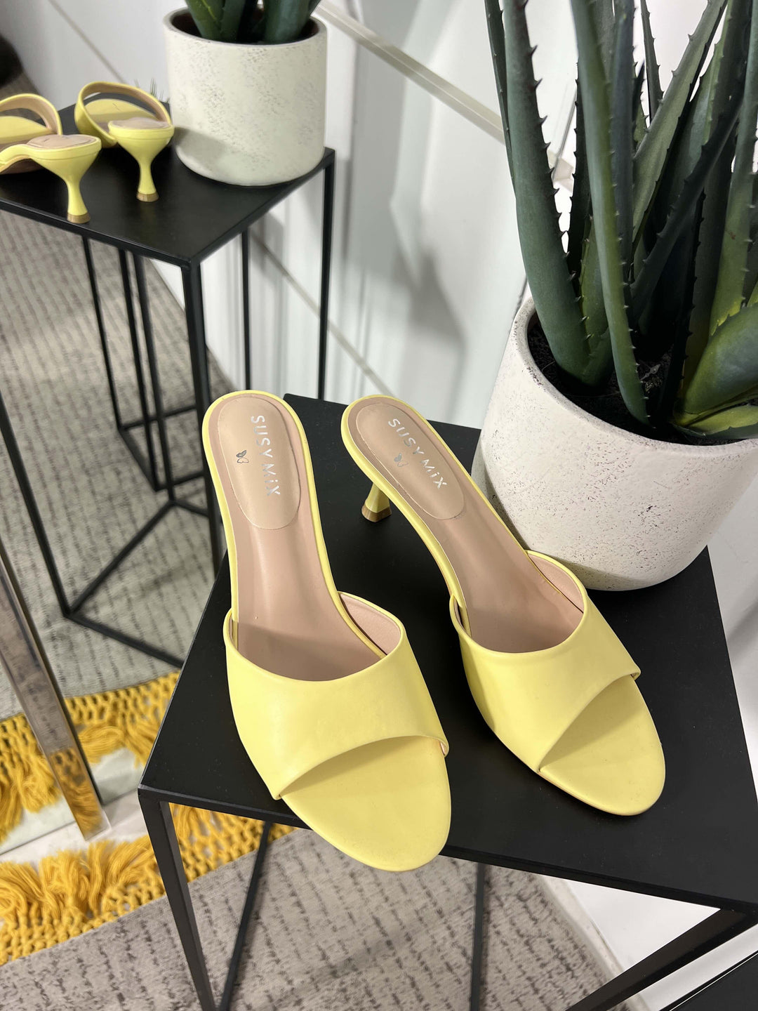 ciabattina gialla con tacco BOT02GIALLO SUSY MIX