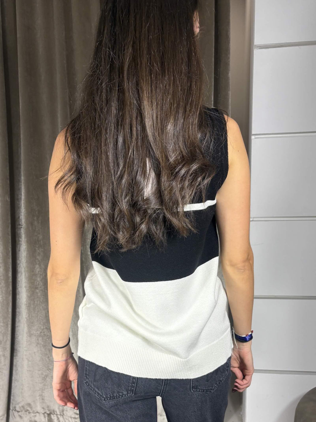 CANOTTA BIANCA E NERA IN VISCOSA MABB5110 CARLA G