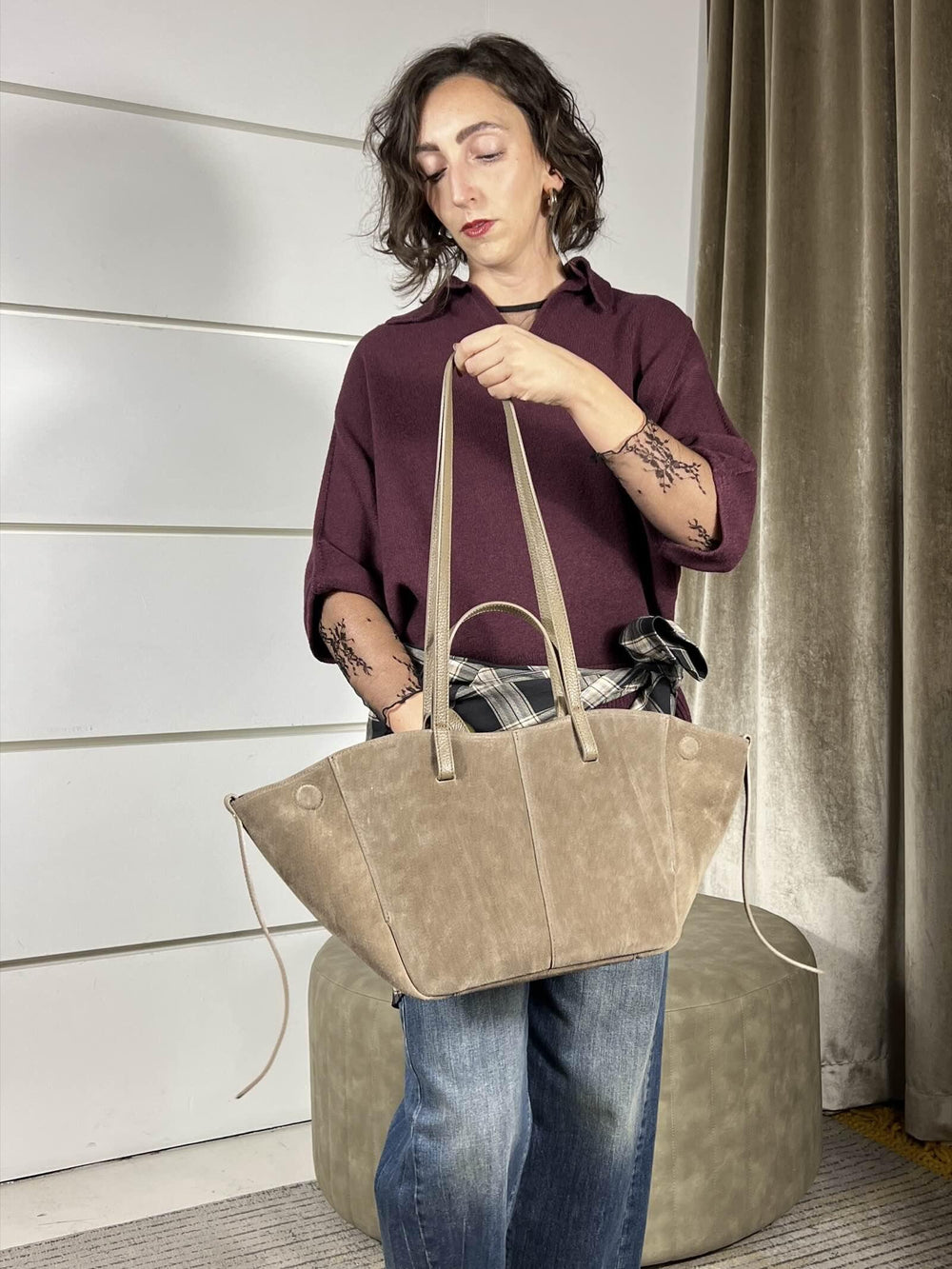 BORSA TAUPE IN CAMOSCIO 2 FORME 595640 TAUPE FEMME CAFE SELECTION