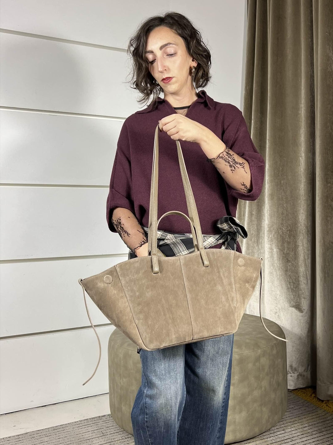 BORSA TAUPE IN CAMOSCIO 2 FORME 595640 TAUPE FEMME CAFE SELECTION