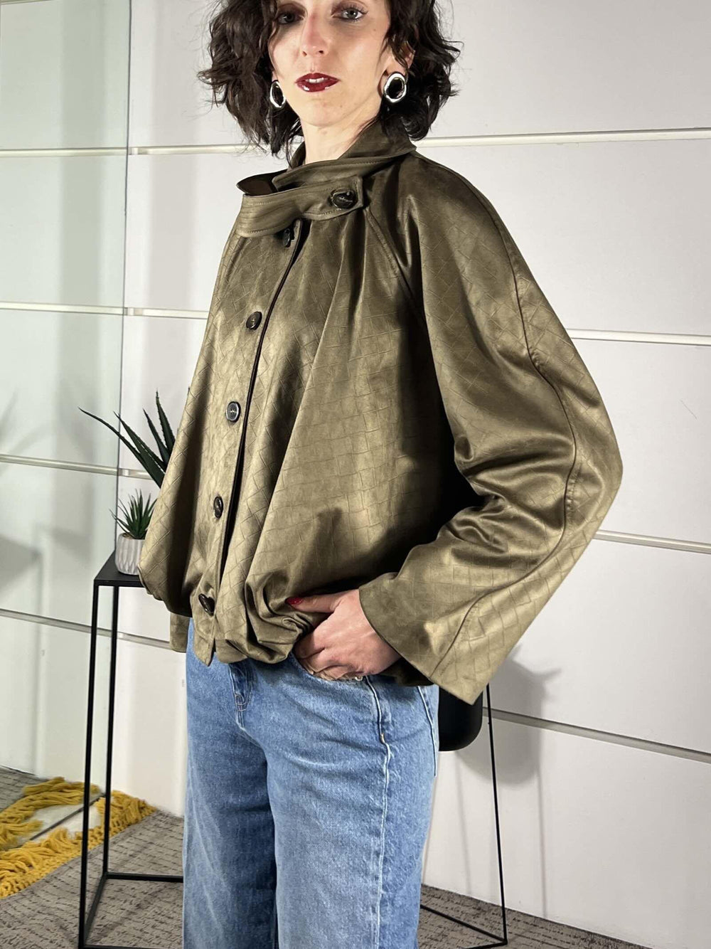 bomber a intreccio con collo a camicia, in ecopelle militare 26B4164MILITARE TENSIONE IN